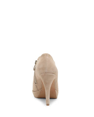 Elvin Bootie