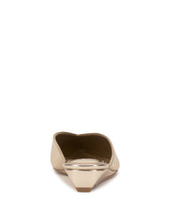Vinia Mule
