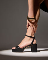 Pendreya Platform Sandal